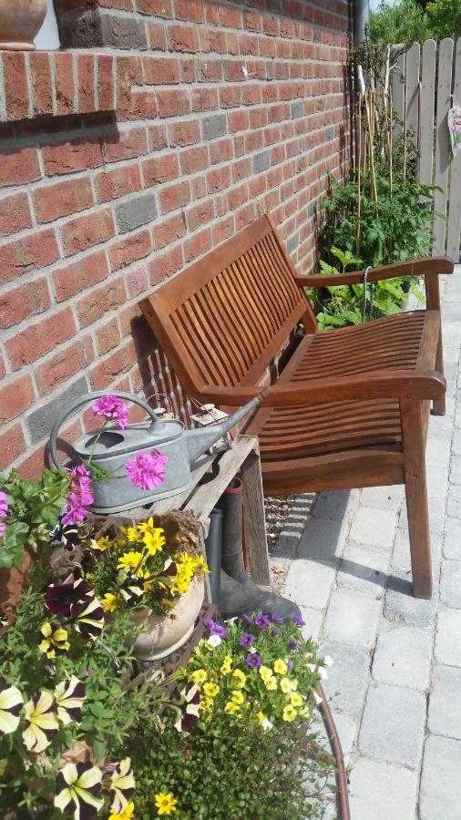 Bed & Breakfast Fuer Individualisten In Gemeinde Scharbeutz, Auch Allergiker Exterior foto